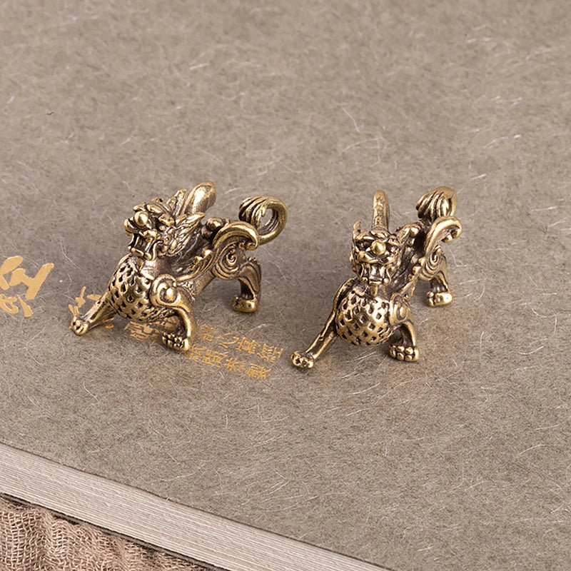 Antique Copper Chinese Mythical Beast Pixiu Miniature Figurines – Brass Lucky Kirin & Dragon Desktop Ornaments - Image 5